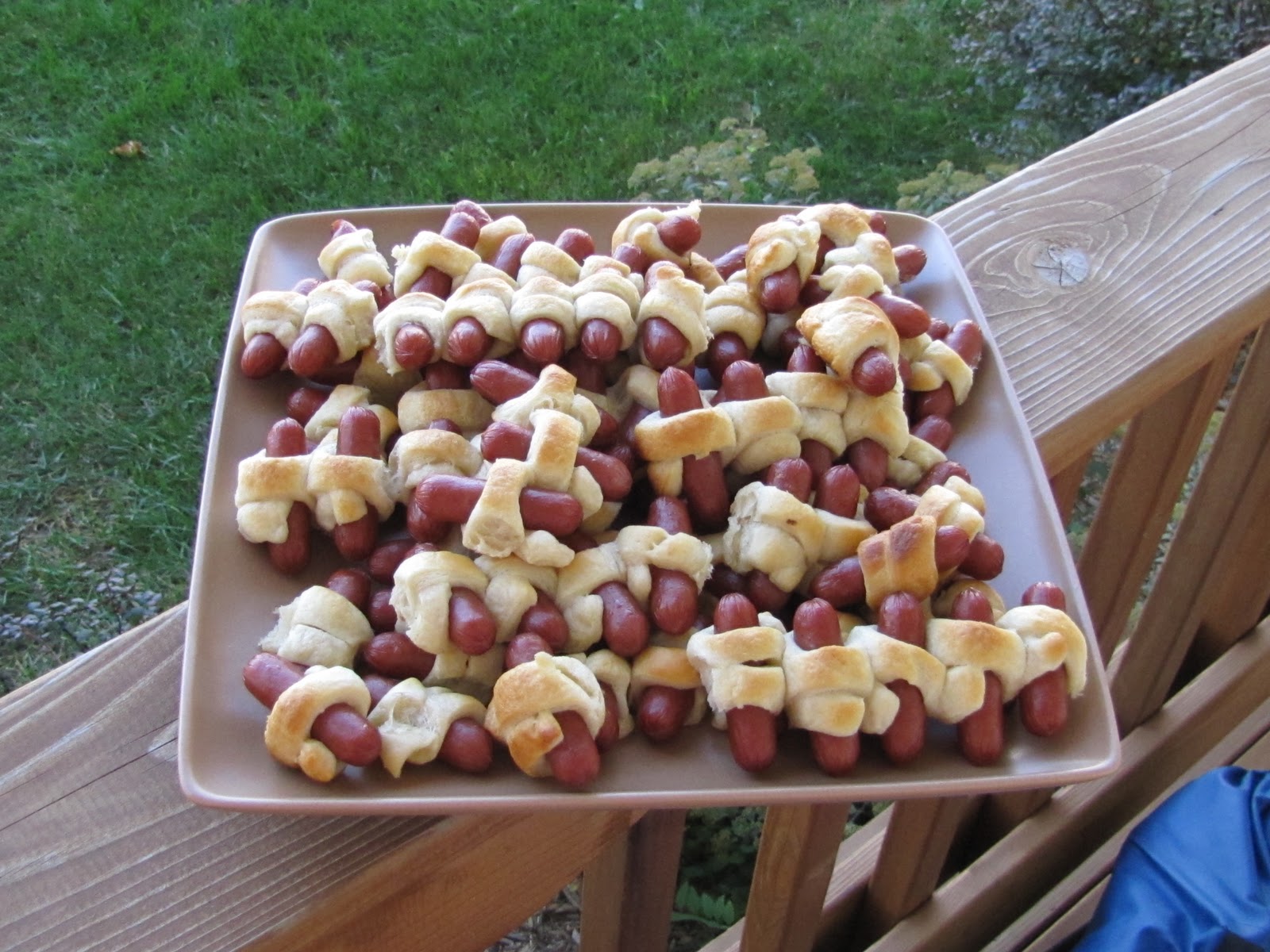 Mini Pigs in a Blanket Crumbs and Chaos