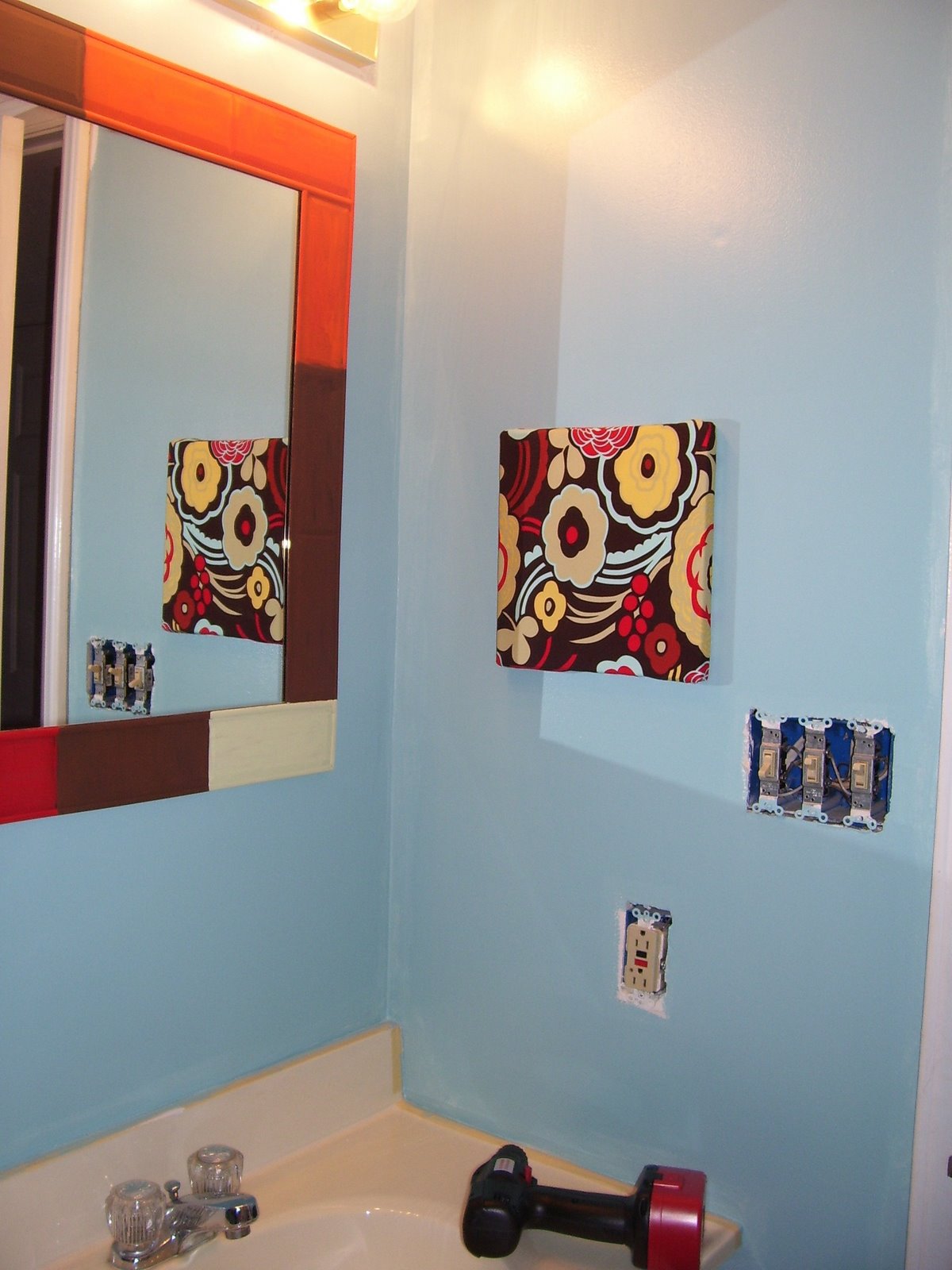 [bathroom+007.JPG]