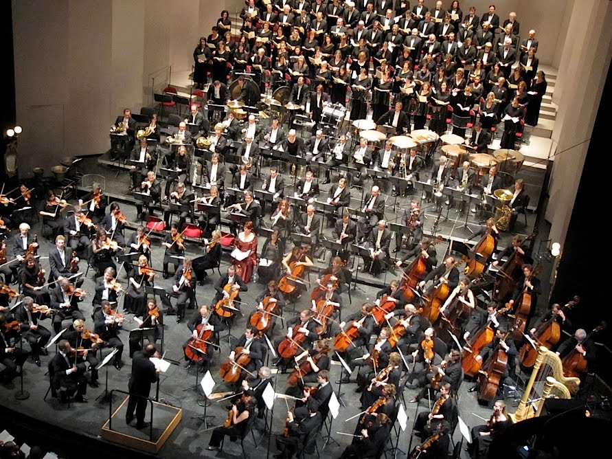 [mahler2_chatelet0.JPG]
