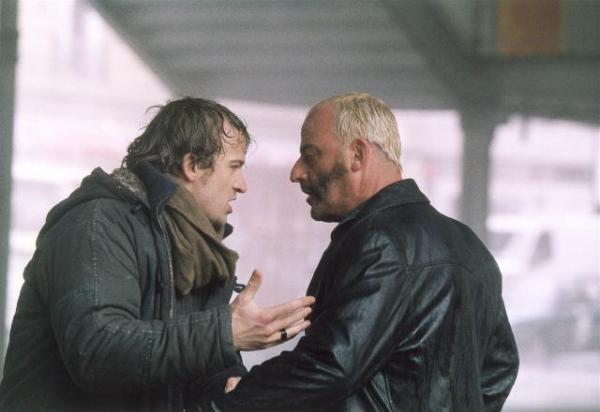 [l_empire_des_loups_2004_reference+(1).jpg]