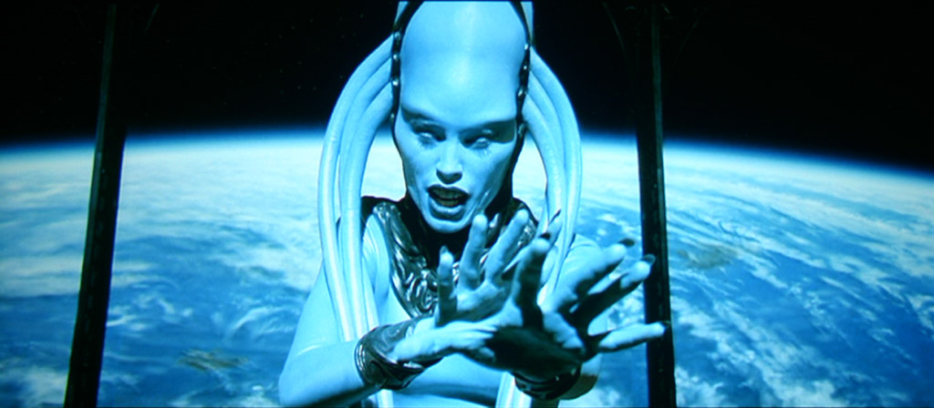 [fifth_element_02.jpg]