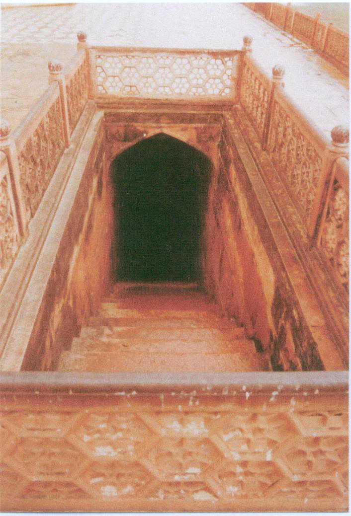 Express: Providing a closer look at the secrets of Taj- 3