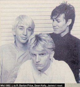 [Models02-mid82.jpg]