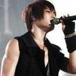 Th3 B3st Singer in my world ~~~ H3rooo !!! Tohoshinki !!!