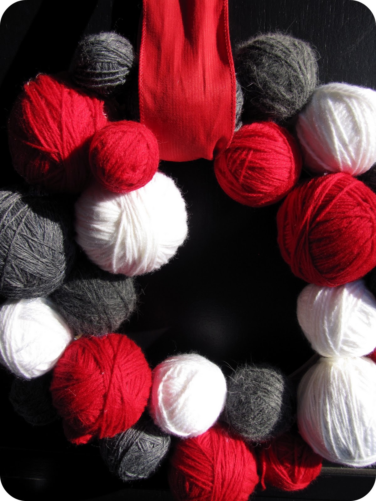 My House of Giggles A cozy yarn ball wreath