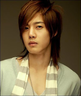 Kim Hyun Joong's Profile Leader+003