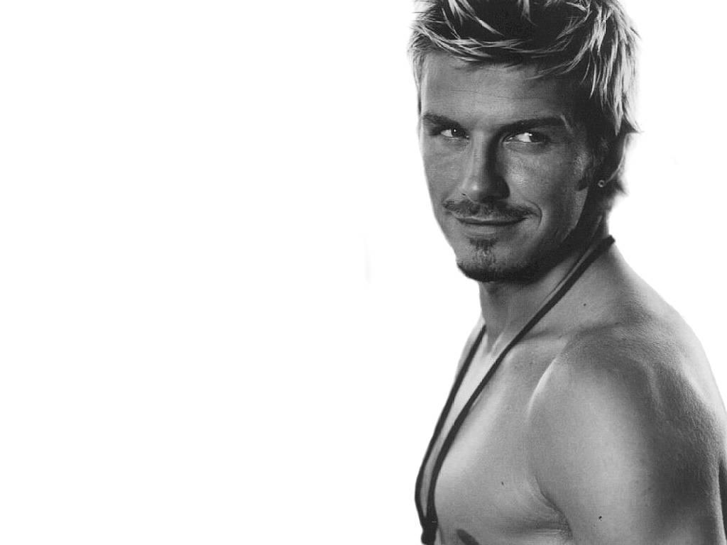 http://2.bp.blogspot.com/_dRwDJbOL9k4/SwzORp5hLaI/AAAAAAAACGU/_XcbDEP87R0/s1600/David_Beckham_.jpg