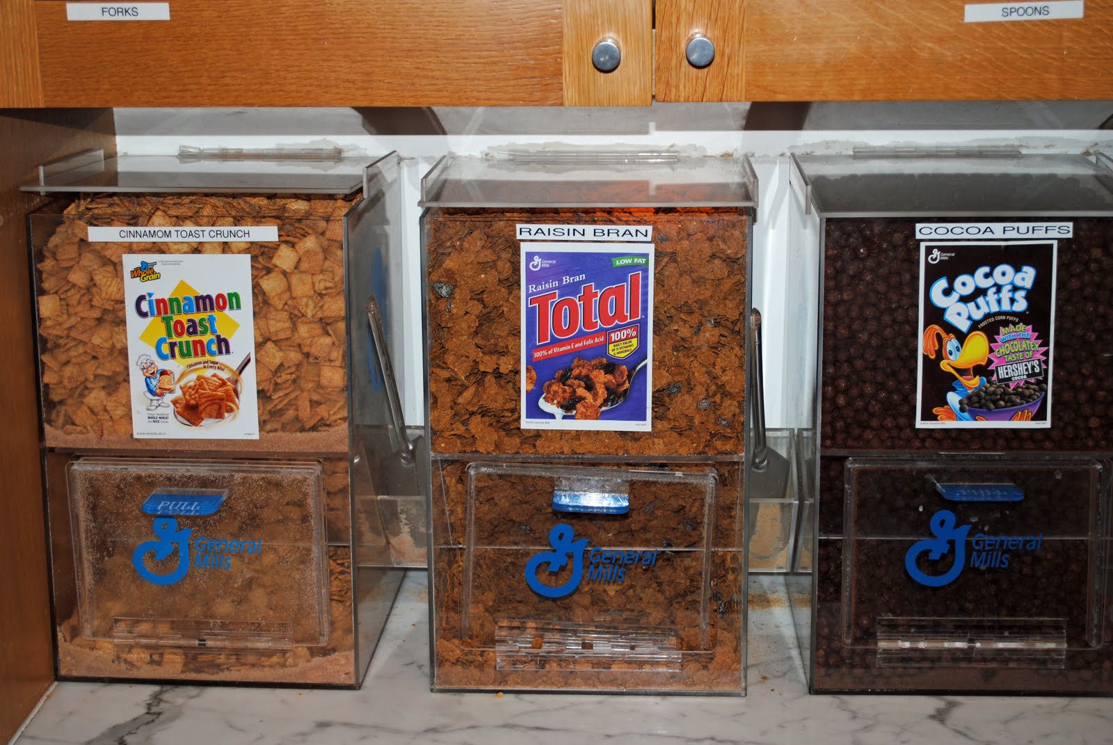 cartoon cereal bar