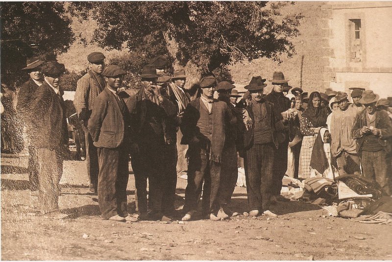 [SCAN0108-1.JPG]