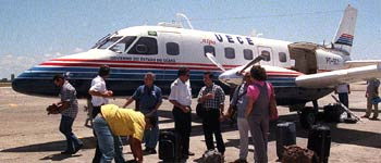 http://2.bp.blogspot.com/_dTibRPk7UfE/SpxrqudVRcI/AAAAAAAAASE/Qc_bEgSzS6g/s400/Bandeirante+UECE.jpg