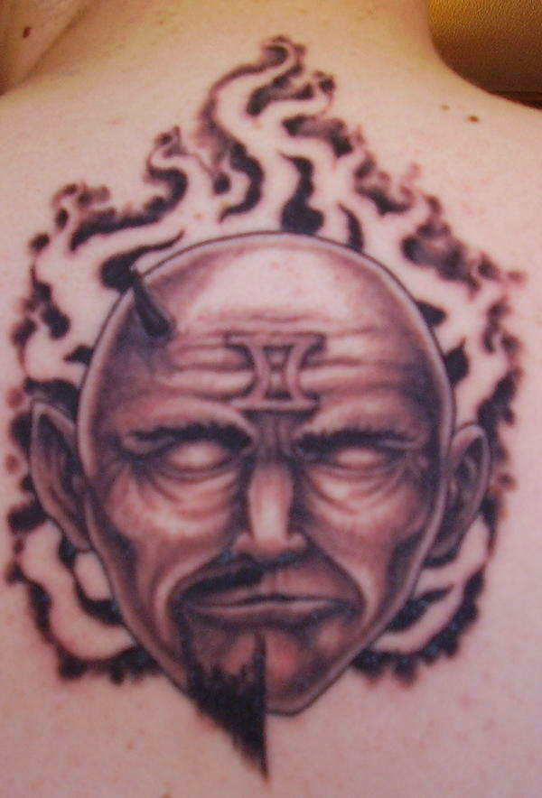 Symbol Zodiac Tattoo : Gemini Zodiac Tattoos