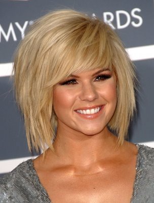 hairstyles for medium hair with bangs and layers