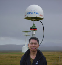 Our GPS antenna and MET sensors at Iceland, Arctic