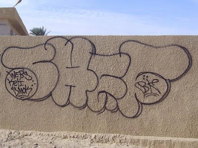 cool iraq graffiti
