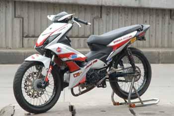 Motorcycles Modifikasi Honda Blade 110r 2009 Power Delivery Cepat
