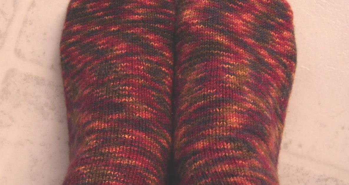 Knit and Crochet Pattern Chat: Pooling ~ A Knit Term Using Variegated Yarn