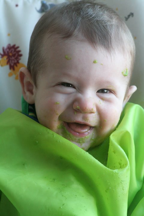 [daddyfeed2.jpg]