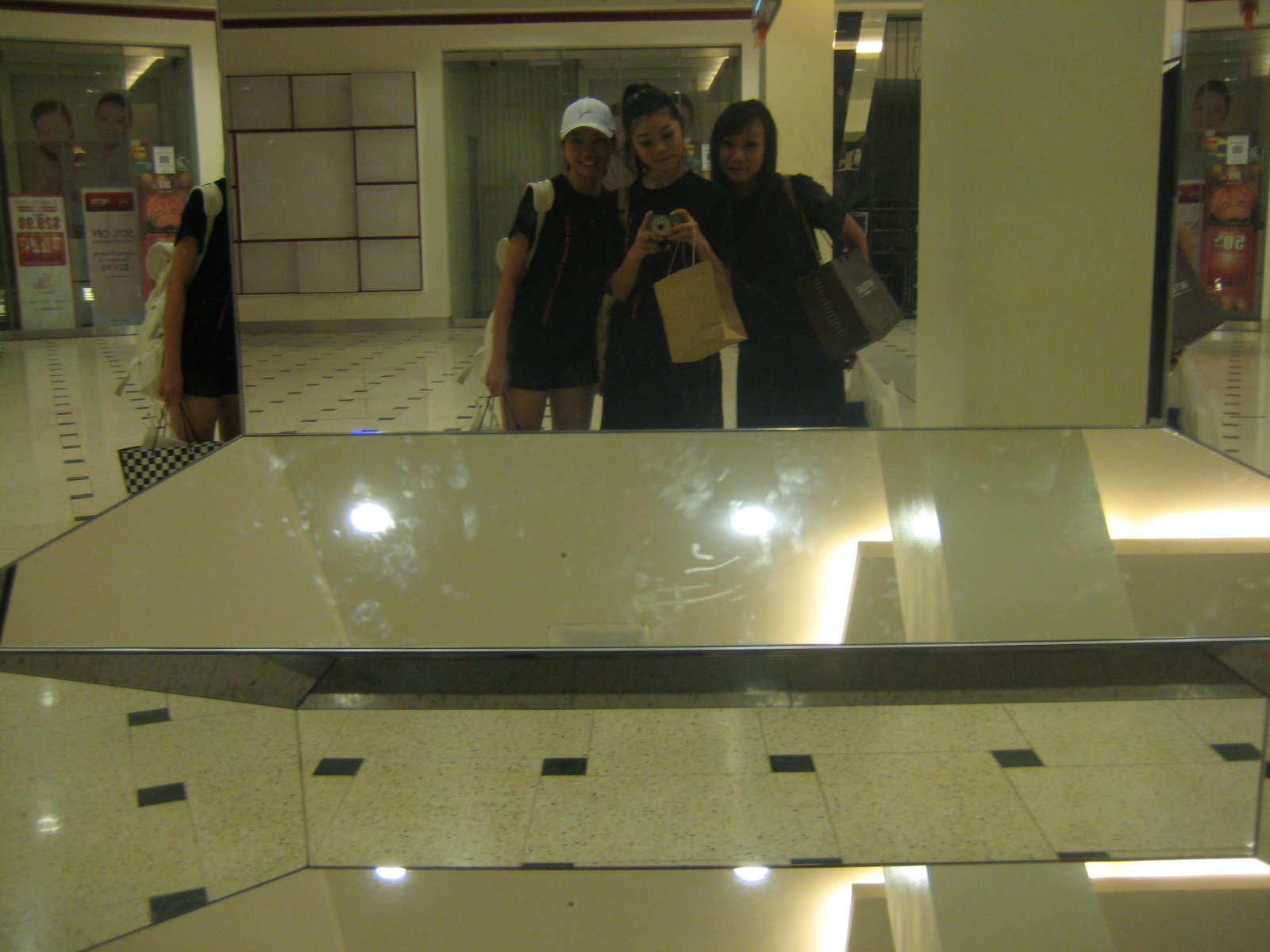 [IMG_2011.JPG]