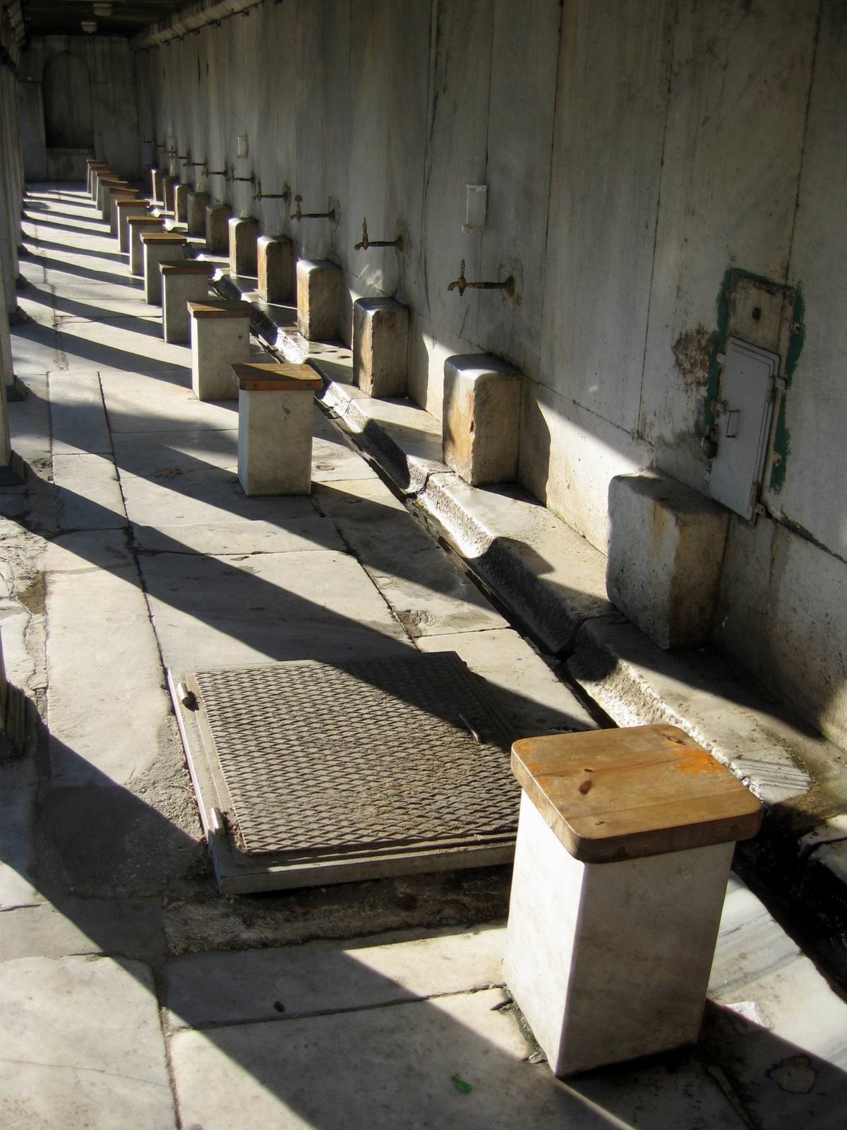 [blue_mosque15.JPG]