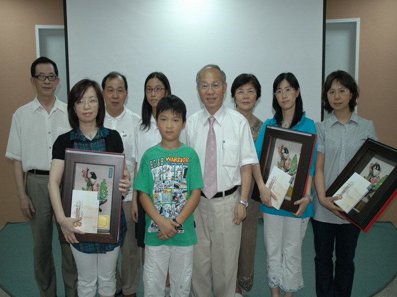 [1242282259772pic1.jpg]