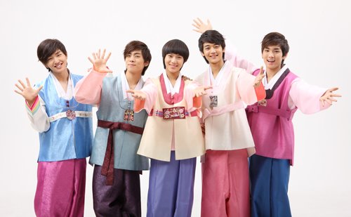 [20080913_chuseok_shinee1.jpg]
