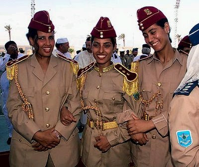 Gadaffi-bodyguards.bmp