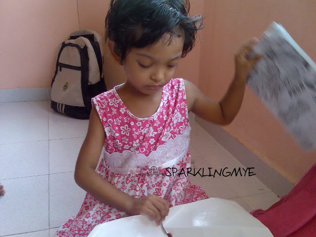 Budak Ini Aku Tanya Nak Tulis Tak Terus Dia Pergi Amik Buku Hahahaa Budak Ini Aku Tanya Nak Tulis Tak Terus Dia Pergi Amik Buku Hahahaa