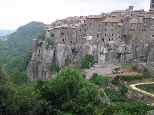 [3908499-765416.jpg]