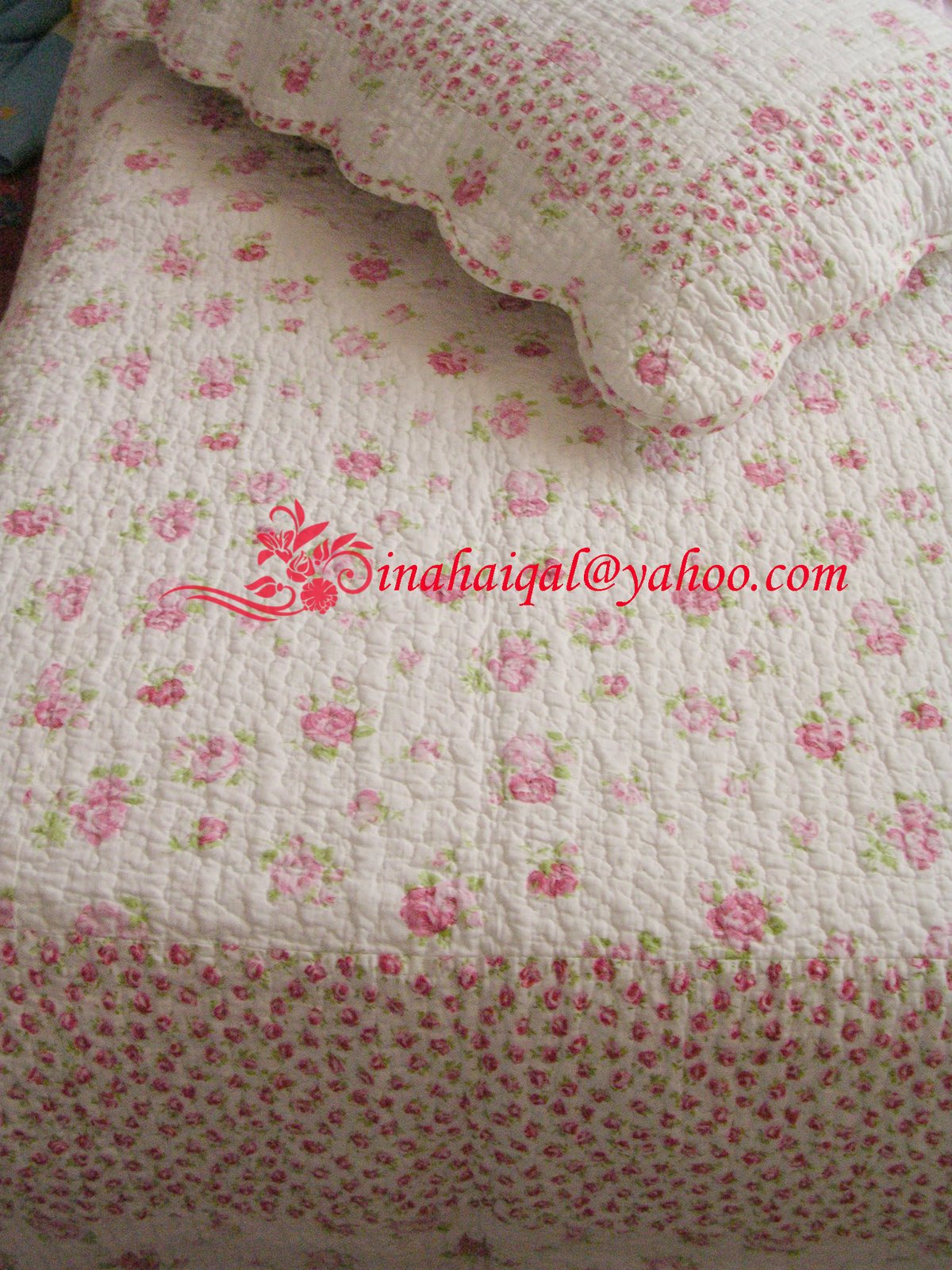 [Pink+Rose+on+bed+true+color2.jpg]
