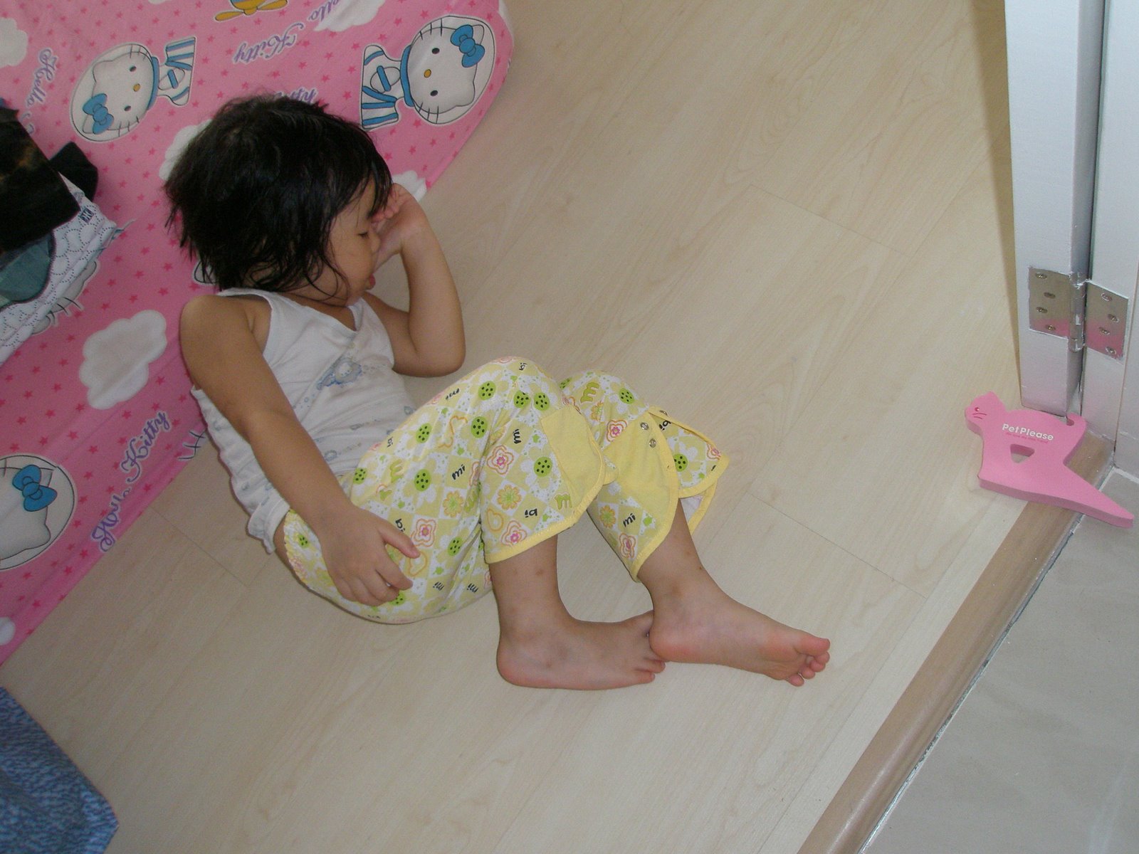 [Accident,+putting+marbles+in+fountain+008.jpg]