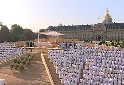 [PAPA_INVALIDES.jpg]