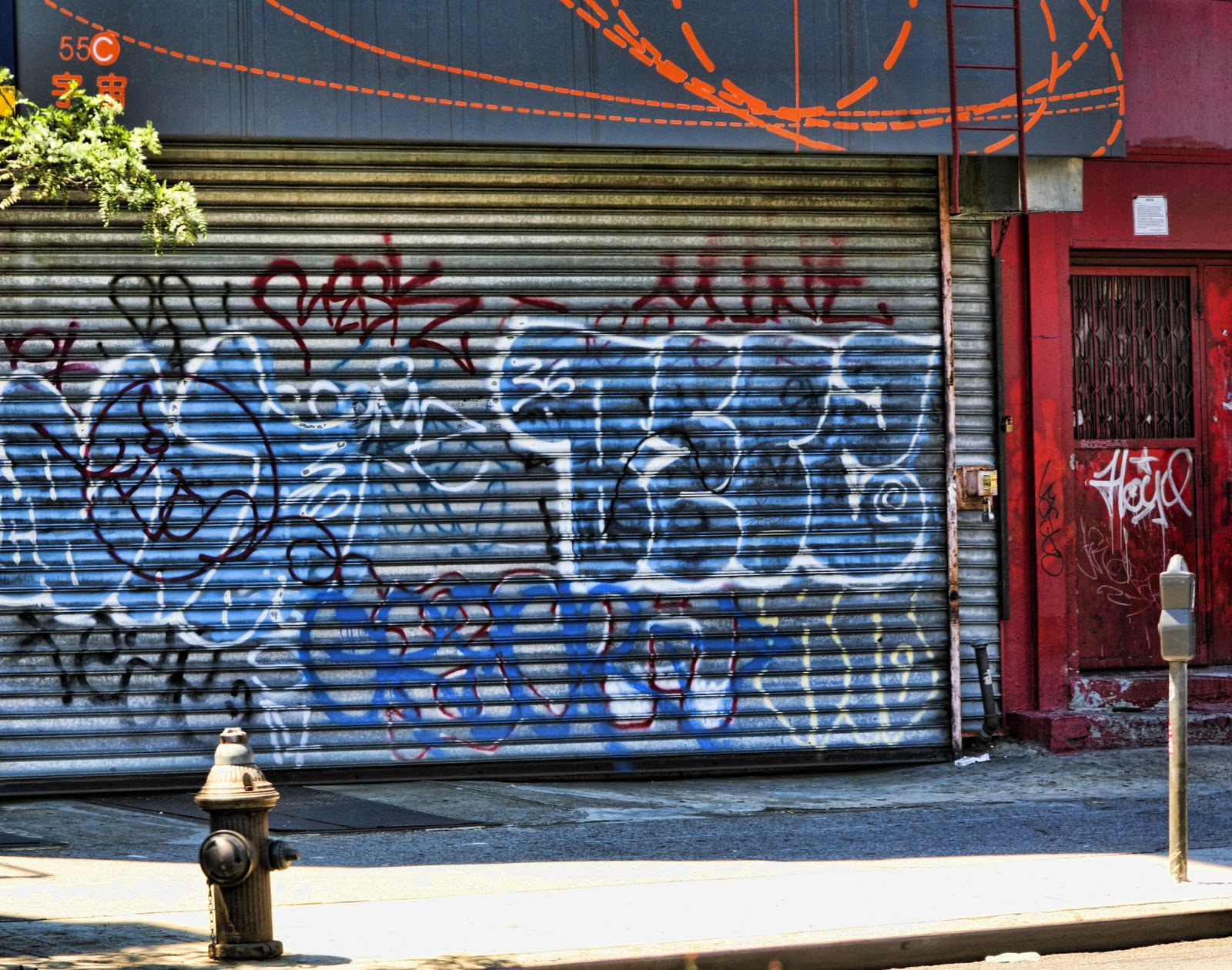 Chuck Kuhn's New York City in Photos Graffiti NYC II