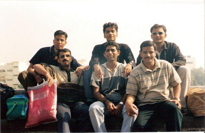 Avinash Giri & his Friends Chemical Engineering (2000)
