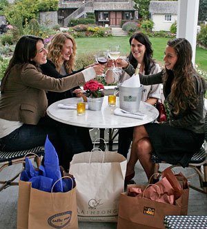 [Girlfriends_Getaway_Deluxe_Package28.jpg]