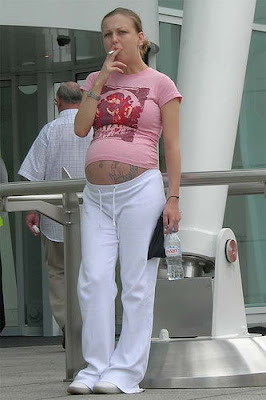 chav-pregnant-lovely.jpg