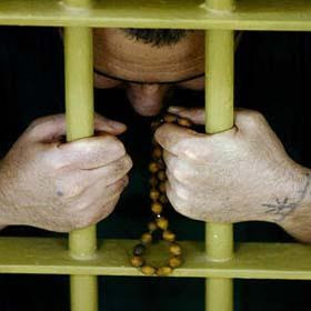 http://2.bp.blogspot.com/_eC6feJLr56w/SQoYgatkYWI/AAAAAAAAAik/VYtuT51AndE/s320/des_preso.jpg