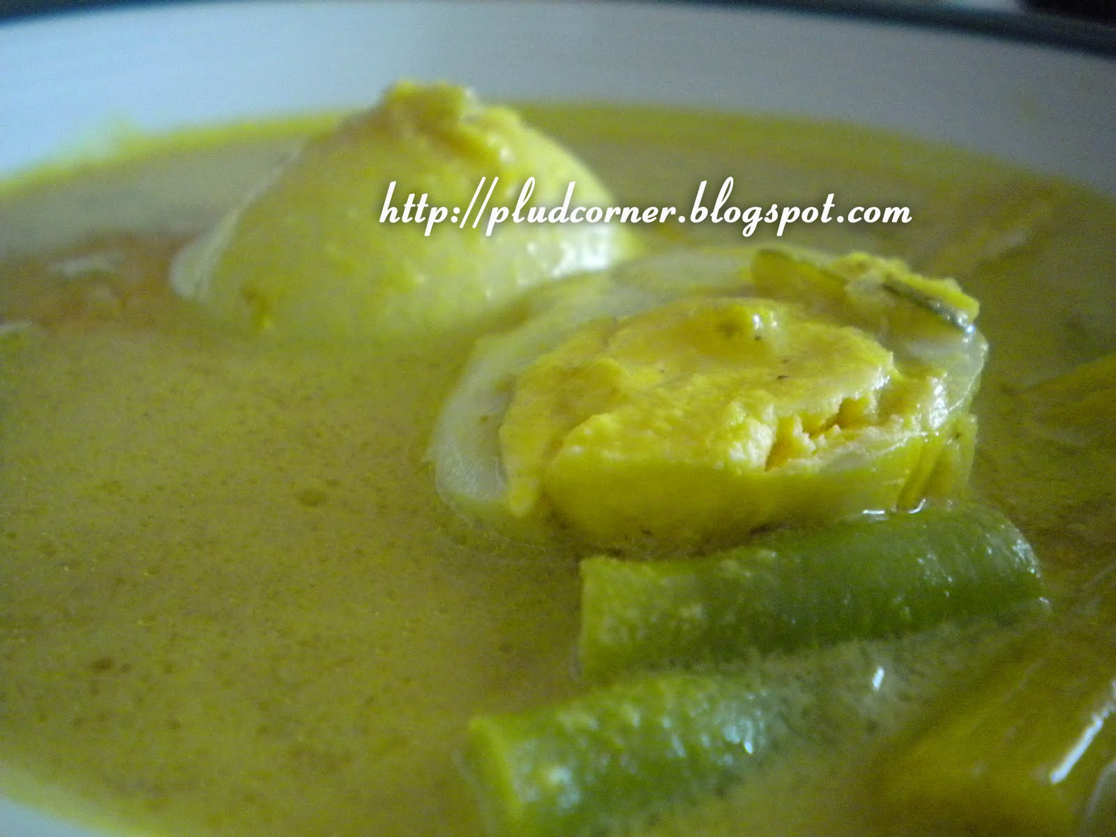Plud S Corner Telur Rebus Masak Lemak Cili Api