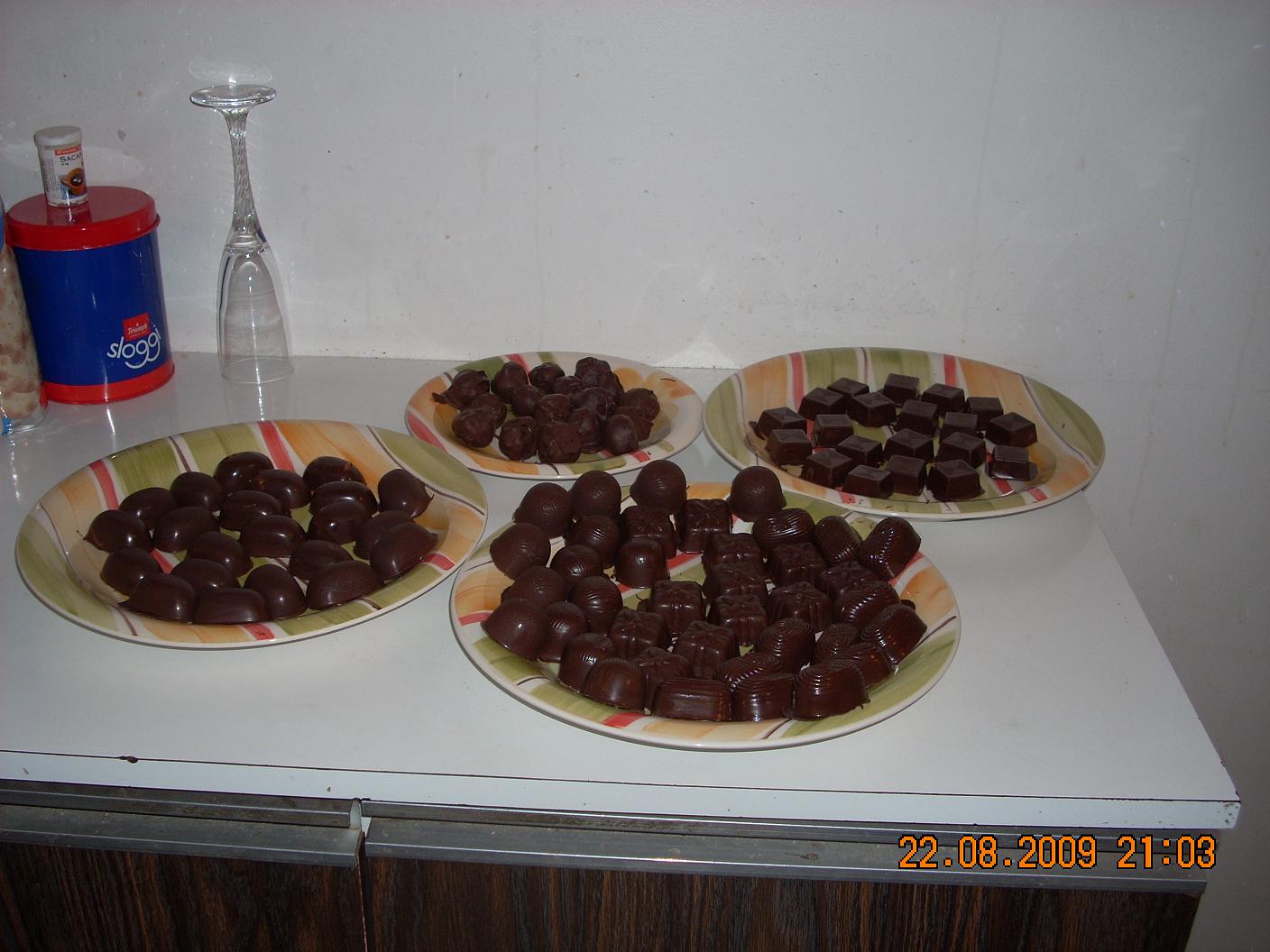 [Chocolate3.jpg]