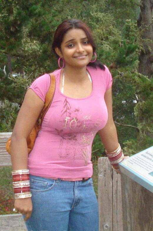Indian Girls In Jeans Looks So Hot