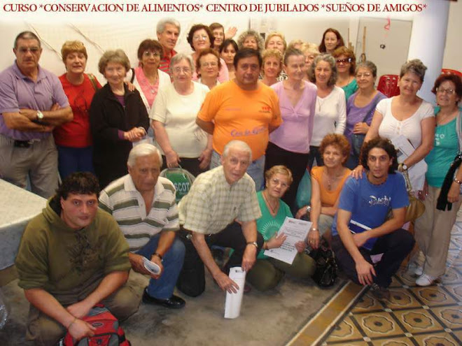 ALFREDO QUILOGRAN Y SUS ALUMNOS