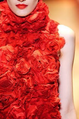 GIAMBATTISTA VALLI spring 2010 DETAILS