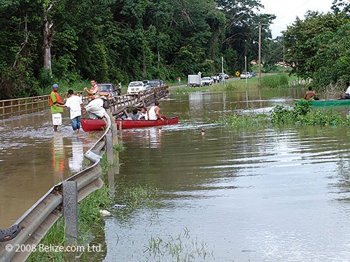 [Br3nda+Ysaguirre+belize-floods-roaring-creek-oct-08.jpg]