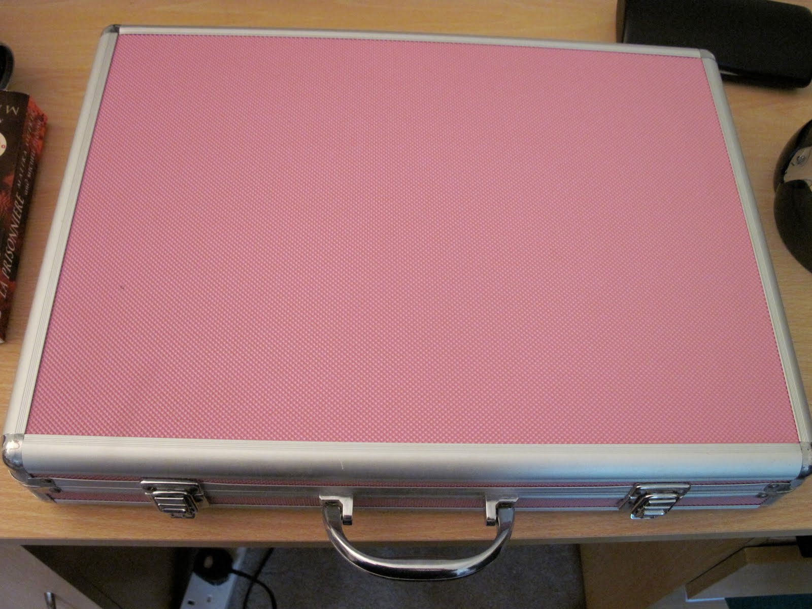 Journal de moments mémorables Pink briefcase