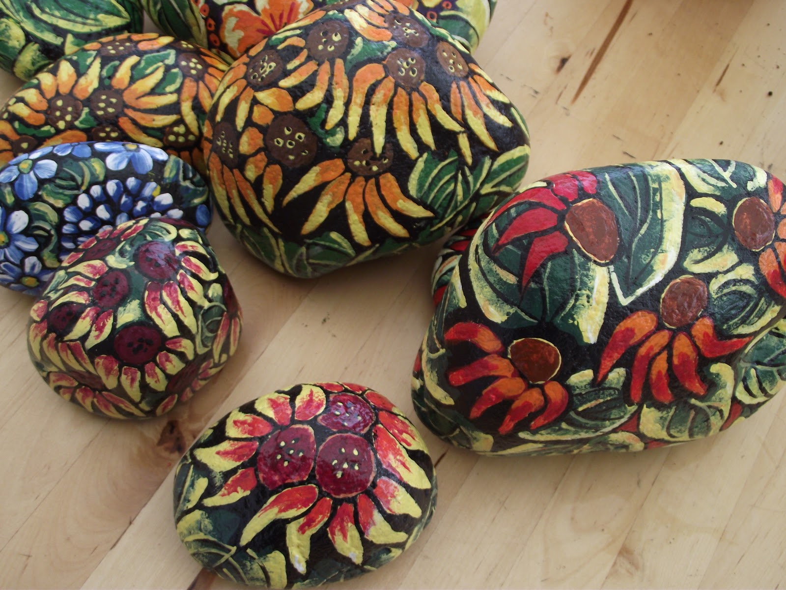 RoseReta's Art PAINTED ROCKS! Flowers that need no care, never die and are beautiful all year