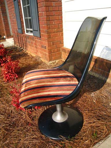 [Chromcraft+Chair+-+before+being+upholstered.JPG]