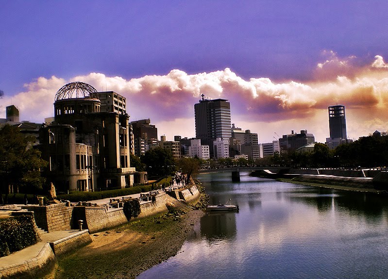 [Hiroshima_city_by_obliviouslysin.jpg]