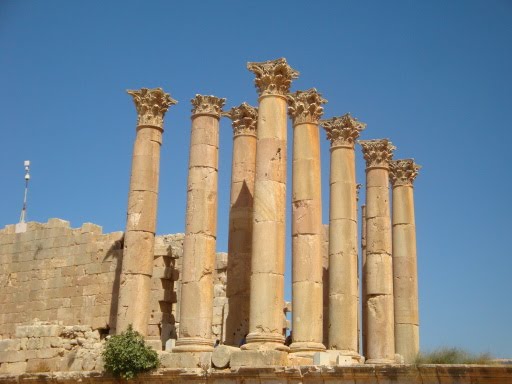 [08Jerash05.JPG]