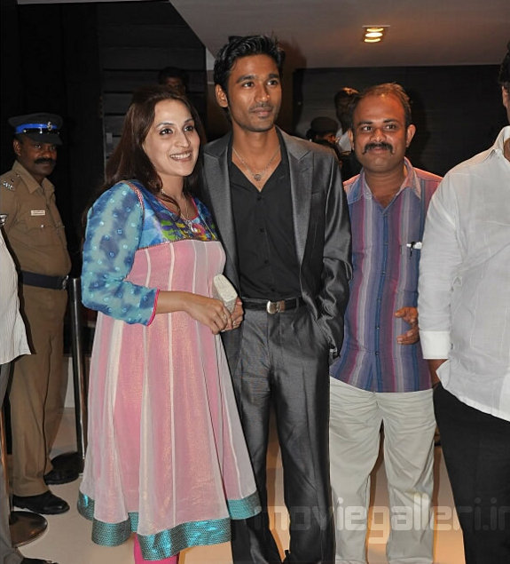 Your Ad Here Aishwarya Dhanush ...