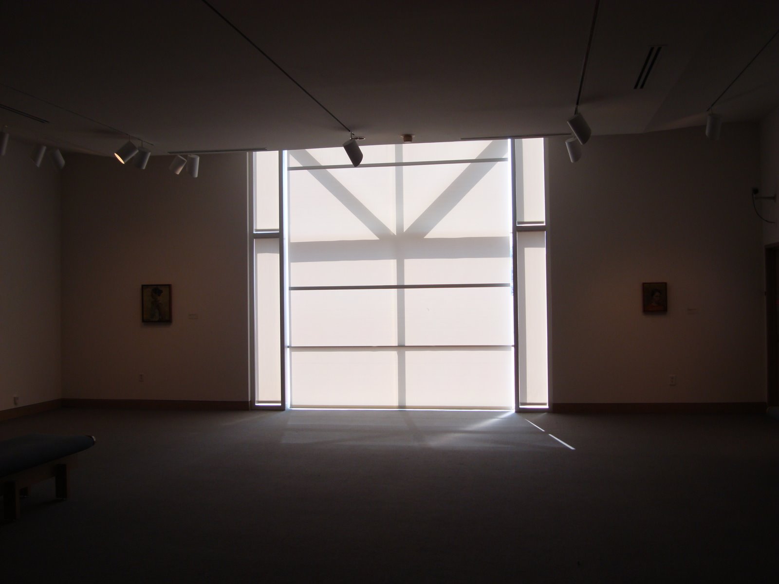 [Window.JPG]