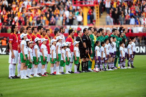 plaseyi hanri gibi vuruyorum nisan 2010